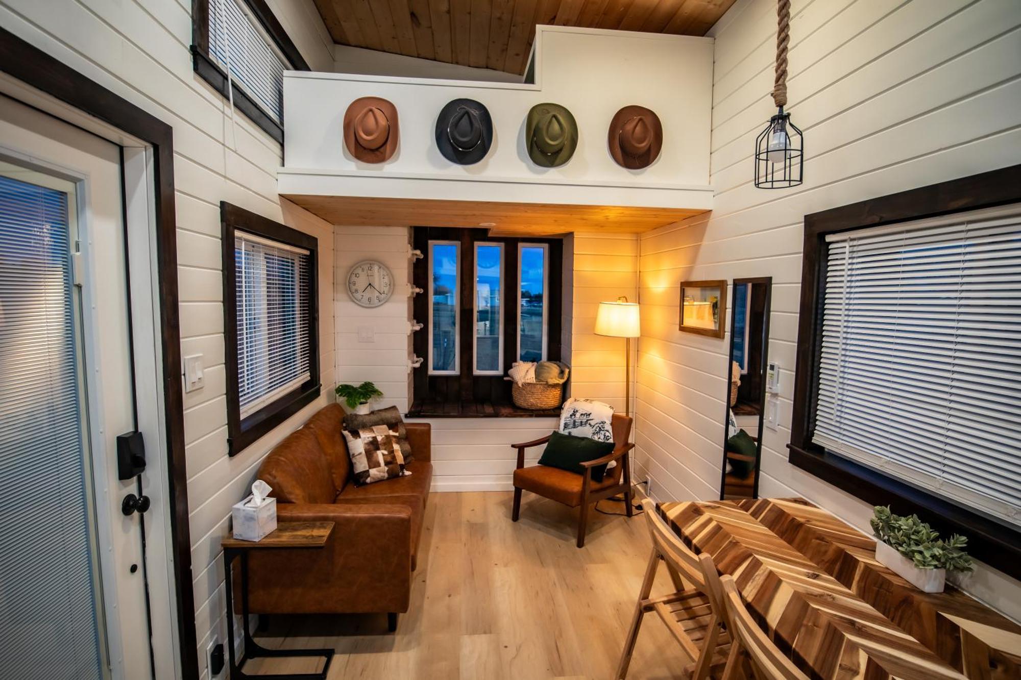 Unique Tiny Home Minutes From Downtown Ellensburg Exterior photo